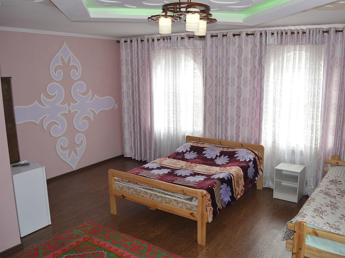 Flamingo Hotel Karakol Εξωτερικό φωτογραφία